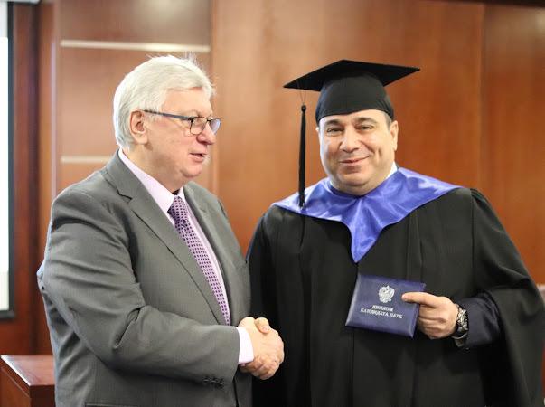 Поздравление Мурсалиеву Аразу с успешной защитой диссертации 2022